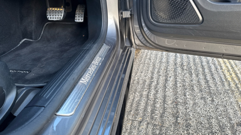 Mercedes-Benz A-Class A250e AMG Line Premium Plus Edition 5dr Auto Hatchback